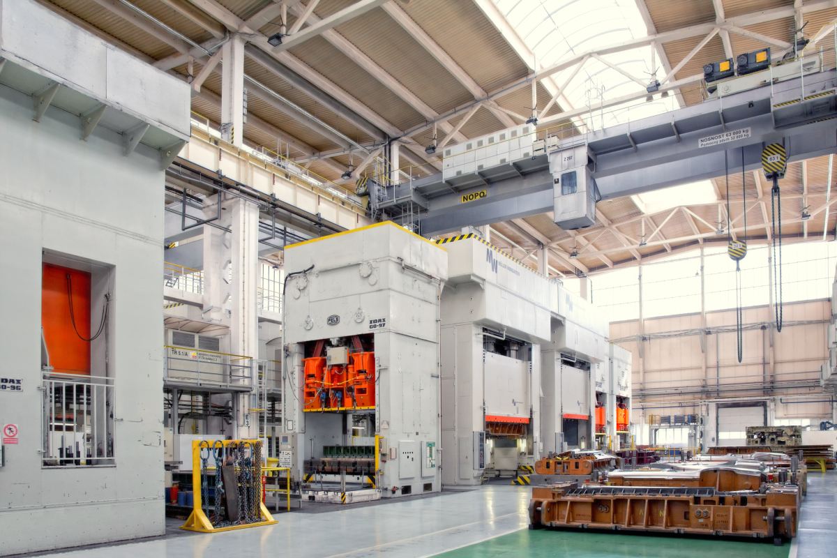 Assembly and disassembly of machinery